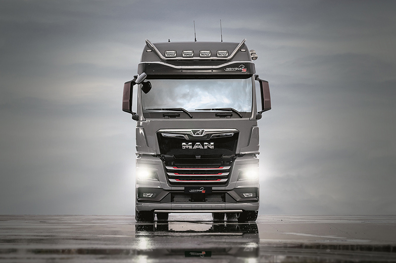 MAN: presentato il nuovo TGX Individual Lion S