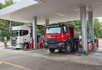 Decreto carburanti, taglio delle accise e credito d’imposta per l’autotrasporto