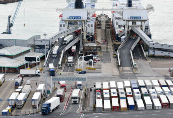 Trasporto RoRo tra Francia e Regno Unito: dal 20 aprile 2026 obbligatorio il codice a barre ELO